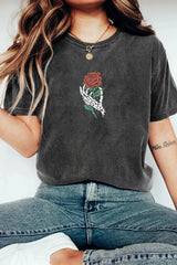 Run Little Mouse Book Lover Rose T-shirt