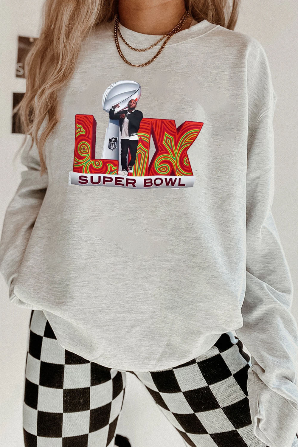 Kendrick Lamar at Super Bowl sweatshirt