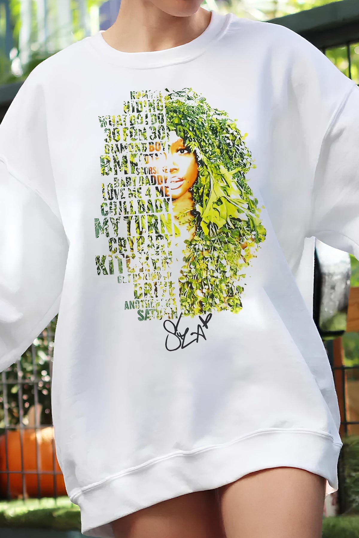 SOS Deluxe: LANA SZA Fleece Sweatshirt For Women