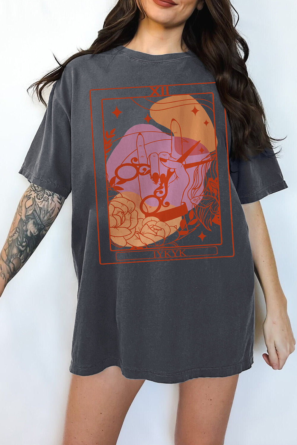 IYKYK Lesbian Sapphic Tarot Card Tee For Women