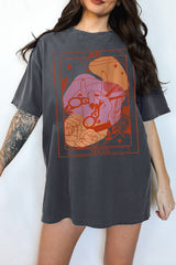 IYKYK Lesbian Sapphic Tarot Card Tee For Women